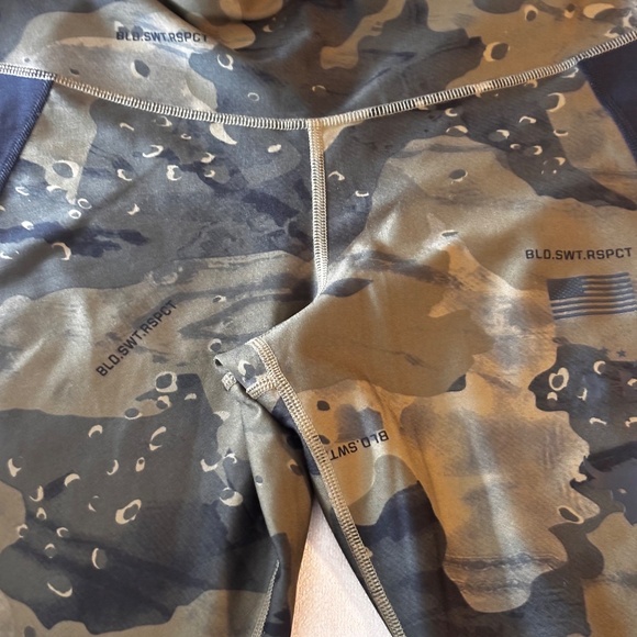 Under Armour Compression Leggings Camo/Black XL Pull Up - Picture 9 of 10